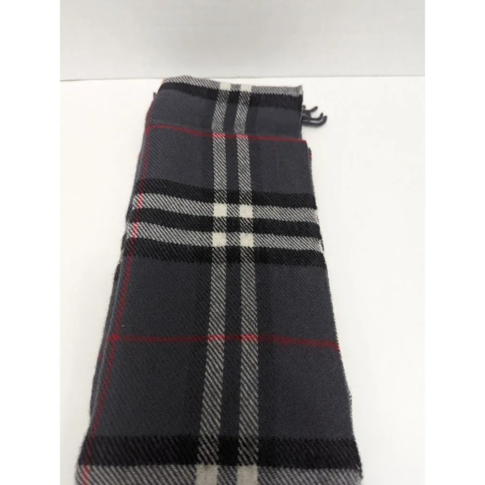 Van Heusen 100%‎ new lambs wool scarf rn 18731 70s 80s gray check fringe w/ box